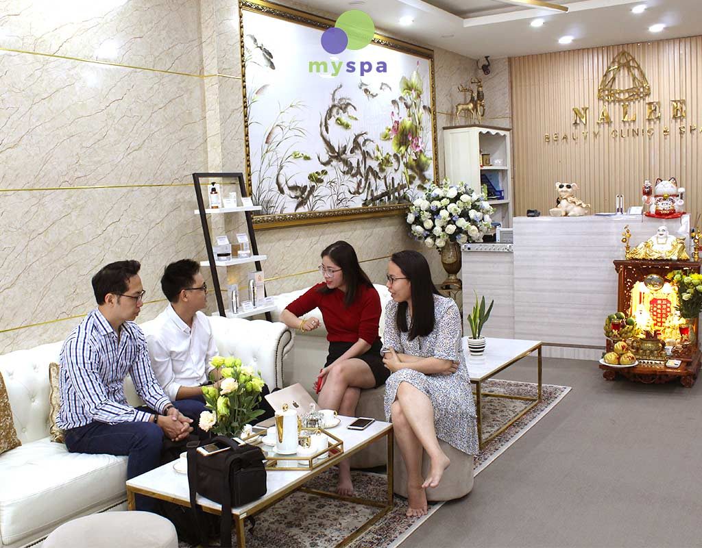 giám đốc của myspa ở bên singapore