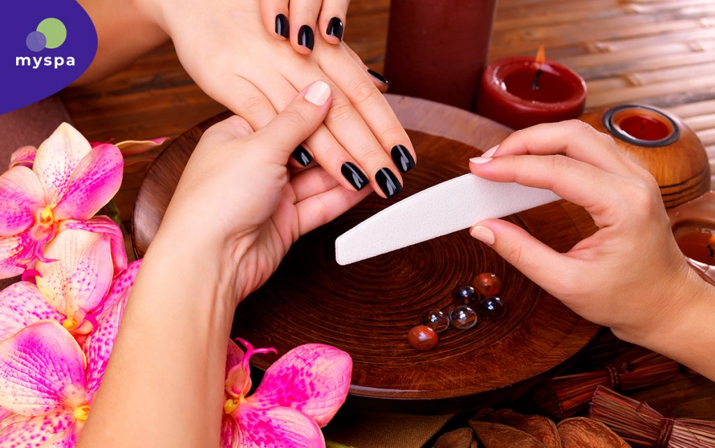 Tạo nét riêng cho thương hiệu tiệm nails