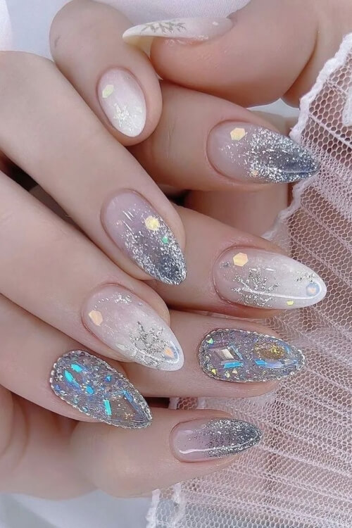 Mẫu nail đẹp mê mẫn